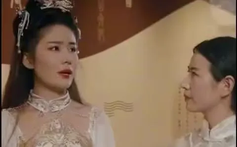 末日觉醒：幸得女帝青睐海报